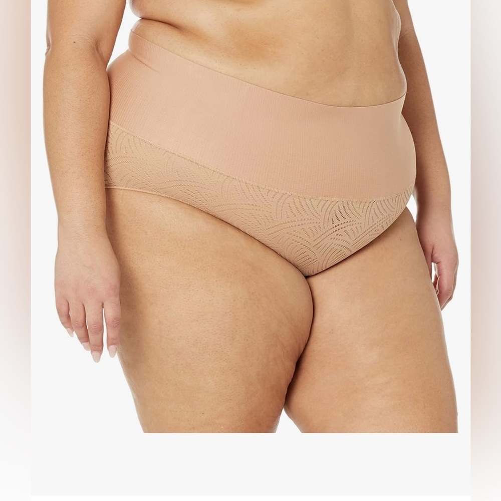 MaidenForm Tame Your Tummy Firm Control Underwear